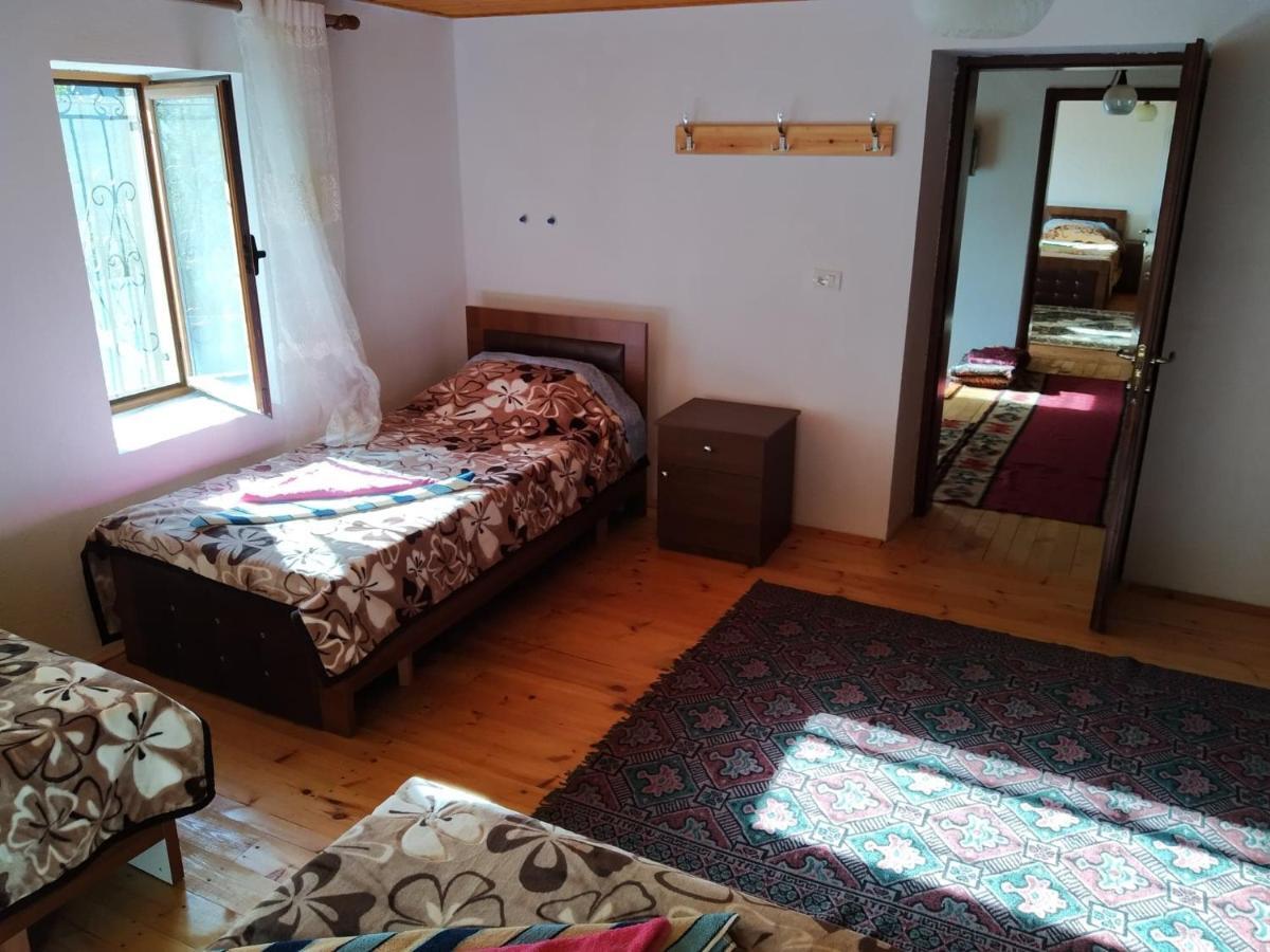 Guesthouse Shtini Fshat Eksteriør billede