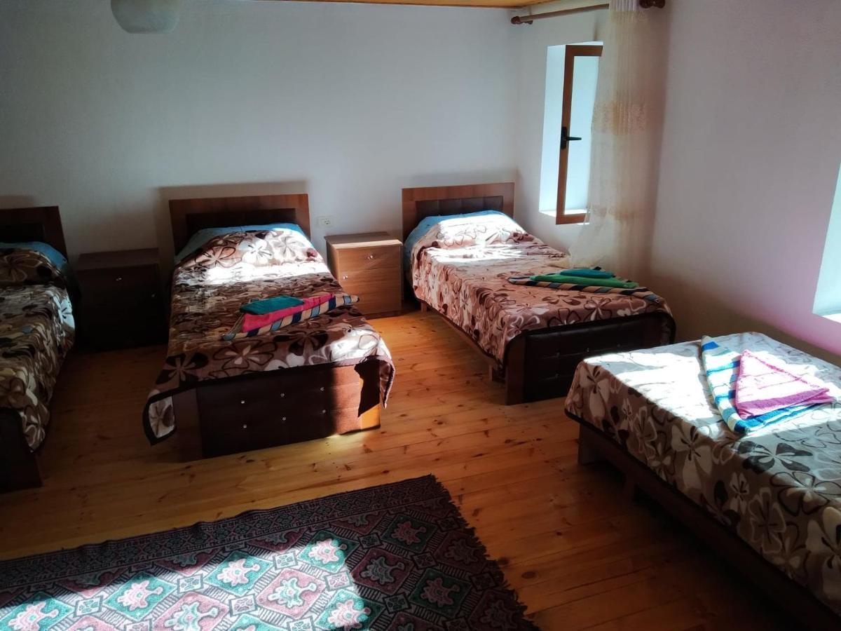 Guesthouse Shtini Fshat Eksteriør billede